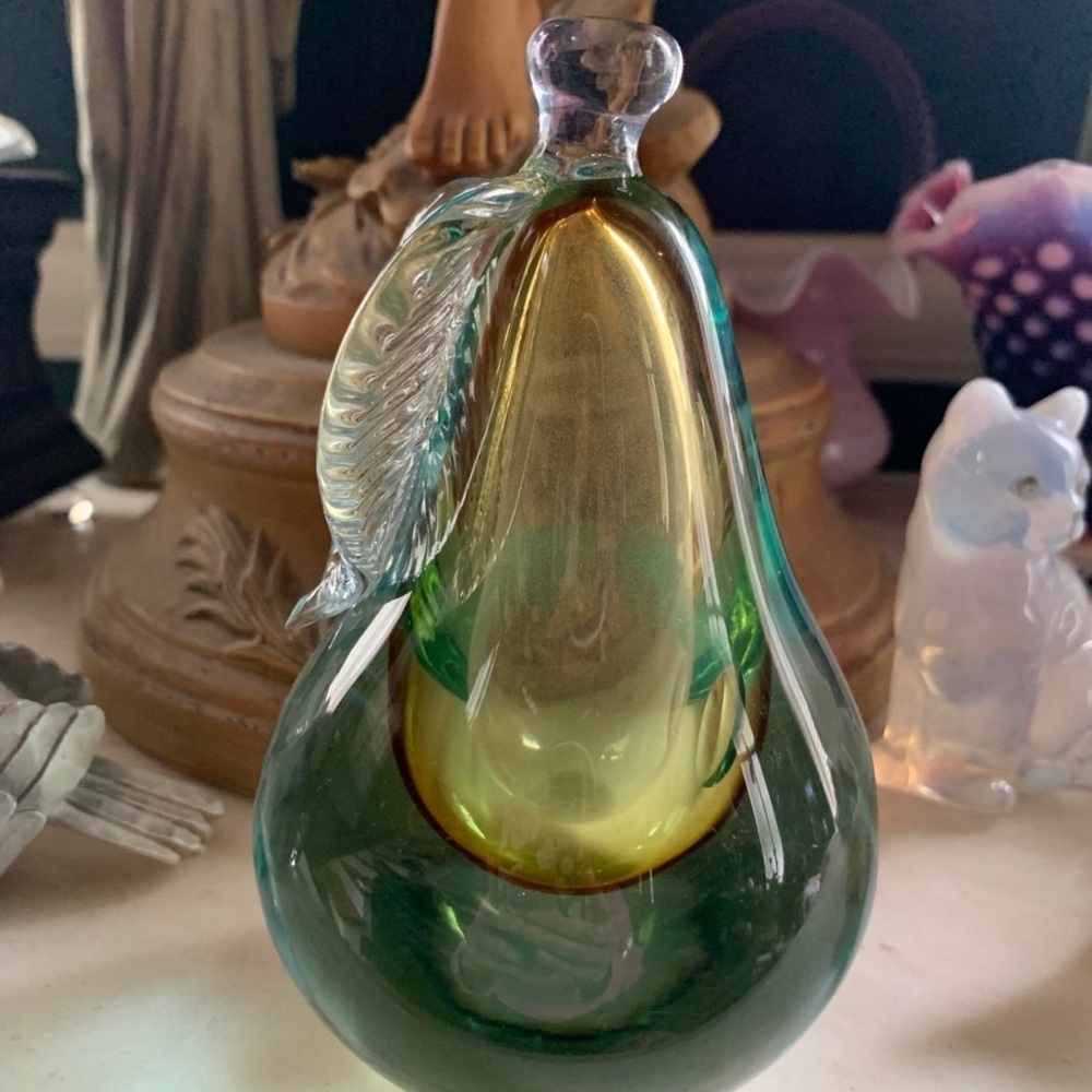 Vintage Murano Glass Pear – Mid-Century Handblown Art Glass